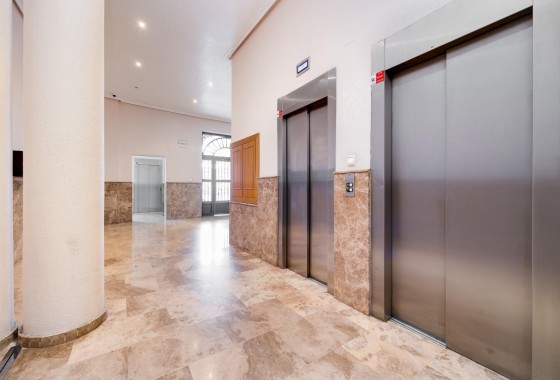Segunda Mano - Apartamento - Torrevieja - Centro