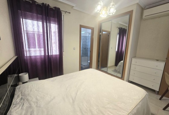 Segunda Mano - Apartamento - Torrevieja - Centro