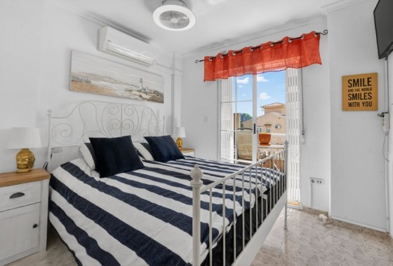 Revente - Maison mitoyenne - Torrevieja - Aguas nuevas 1