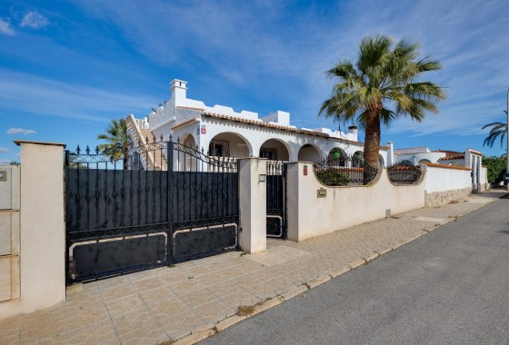 Segunda Mano - Chalet - Torrevieja - La Siesta - El Salado - Torreta