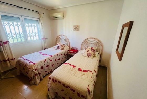 Segunda Mano - Chalet - Gea Y Truyols - Inland