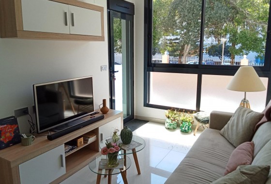 Segunda Mano - Apartamento - Torrevieja - Estacion de autobuses