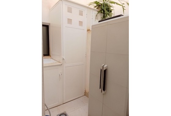 Segunda Mano - Apartamento - Torrevieja - Estacion de autobuses