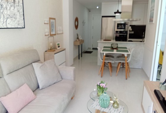 Segunda Mano - Apartamento - Torrevieja - Estacion de autobuses