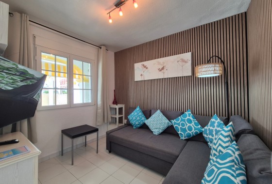 Segunda Mano - Apartamento - San Miguel de Salinas - Inland