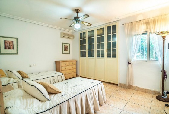 Revente - Villa - Orihuela Costa - Orihuela