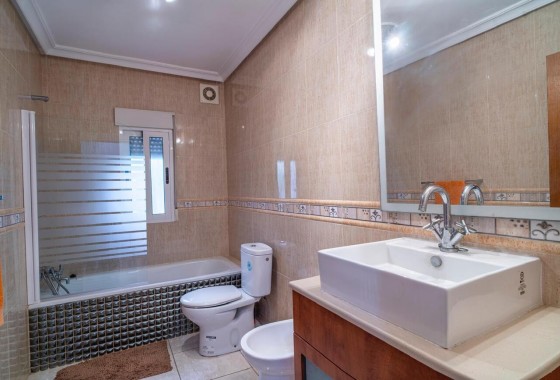 Revente - Villa - Orihuela Costa - Orihuela