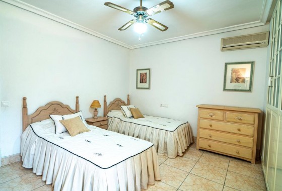 Revente - Villa - Orihuela Costa - Orihuela