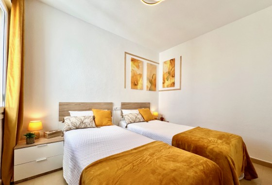 Segunda Mano - Apartamento - Las Terrazas de la Torre Golf Resort - Inland