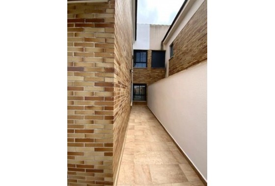 Segunda Mano - Chalet - Roldan - Inland