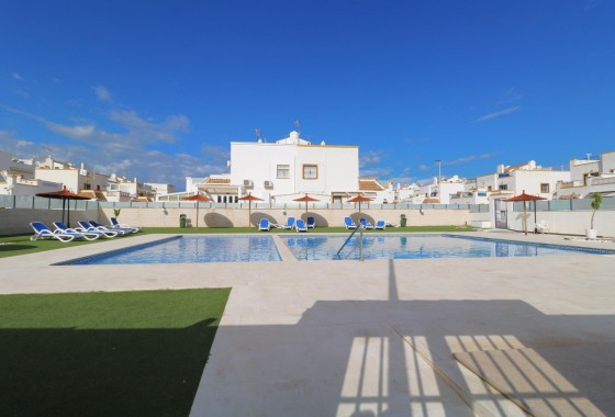 Revente - Maison mitoyenne - Torrevieja - Carrefour