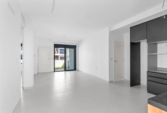 Segunda Mano - Apartamento - San Miguel de Salinas - Inland
