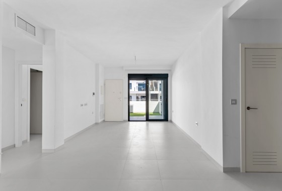 Segunda Mano - Apartamento - San Miguel de Salinas - Inland