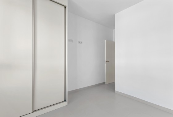 Segunda Mano - Apartamento - San Miguel de Salinas - Inland