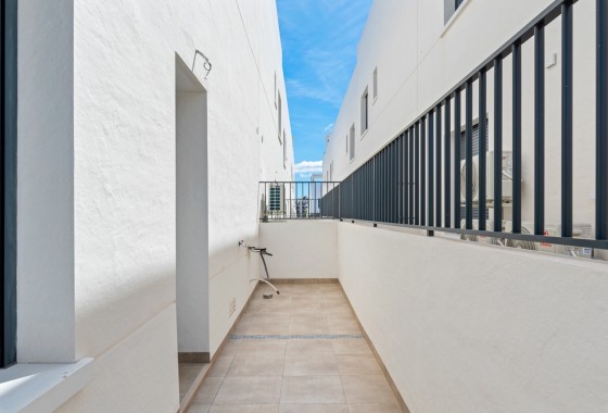 Segunda Mano - Apartamento - San Miguel de Salinas - Inland