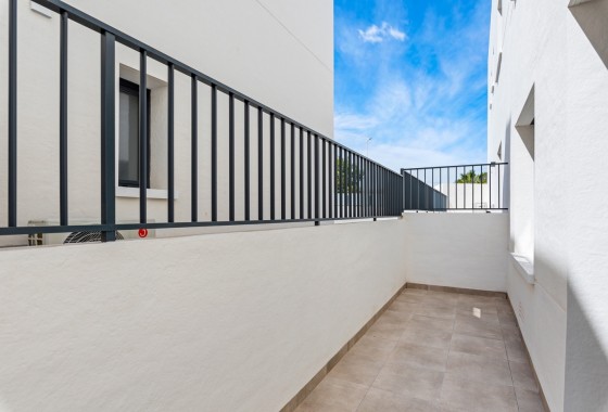 Segunda Mano - Apartamento - San Miguel de Salinas - Inland