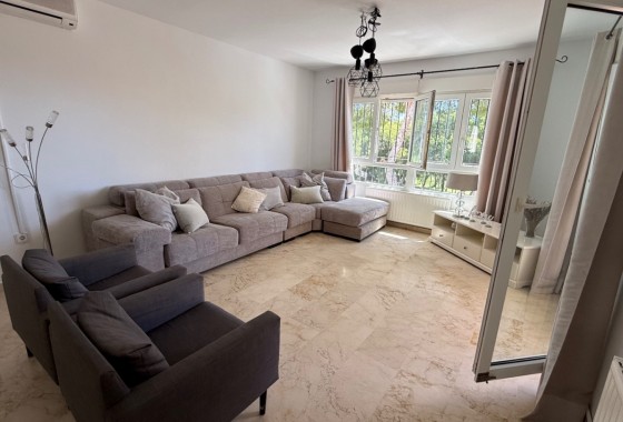 Revente - Villa - Orihuela Costa - Inland