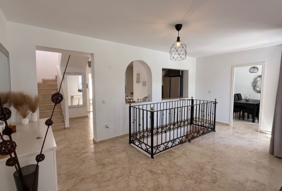 Revente - Villa - Orihuela Costa - Inland