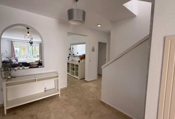 Revente - Villa - Orihuela Costa - Inland