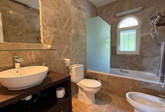 Revente - Villa - Orihuela Costa - Inland
