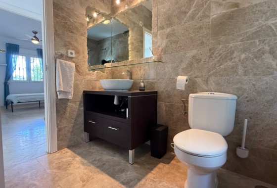 Revente - Villa - Orihuela Costa - Inland