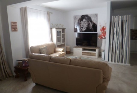 Resale - Detached Villa - Villamartin - Costa Blanca