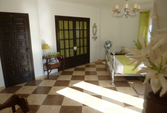 Resale - Detached Villa - Villamartin - Costa Blanca
