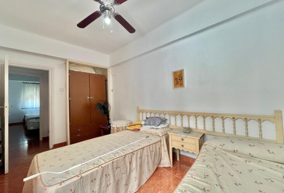 Segunda Mano - Apartamento - Torrevieja - Estacion de autobuses