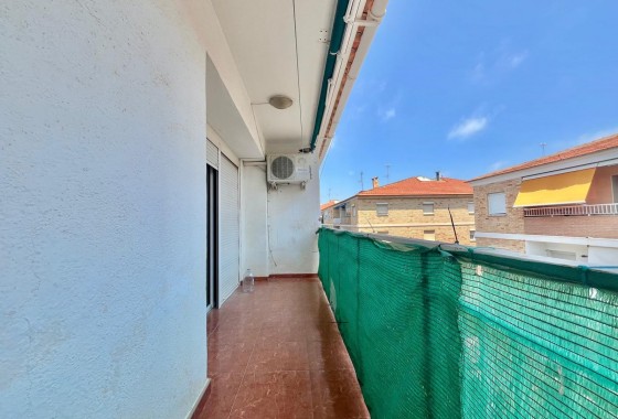 Segunda Mano - Apartamento - Torrevieja - Estacion de autobuses