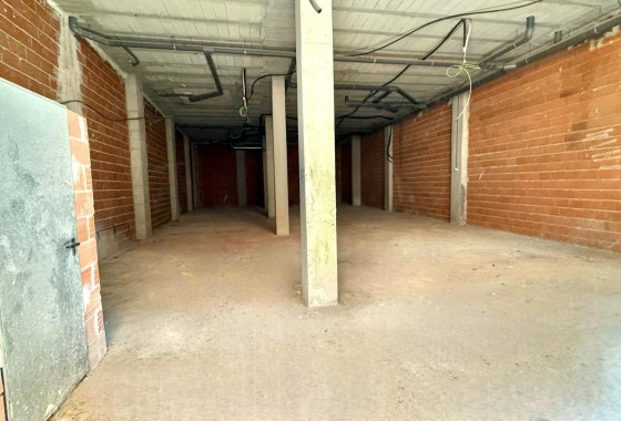 Revente - Commerce / Local - Torrevieja - Paseo maritimo