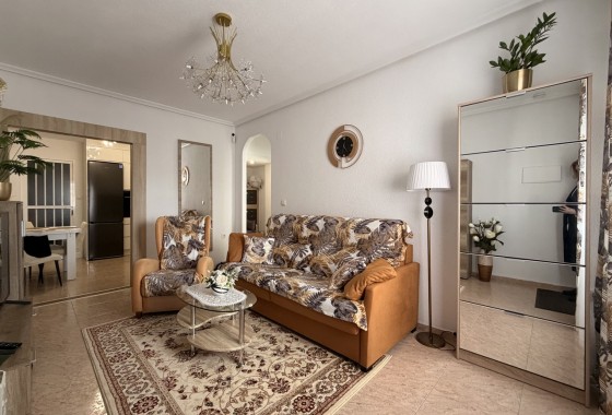 Segunda Mano - Apartamento - Torrevieja - Urb. Calas Blancas III