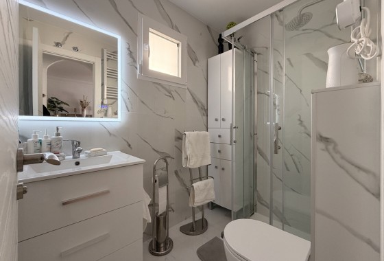 Segunda Mano - Apartamento - Torrevieja - Urb. Calas Blancas III