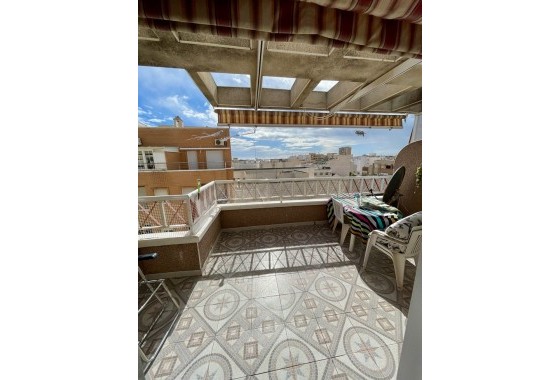Segunda Mano - Apartamento - Torrevieja - Playa de cura