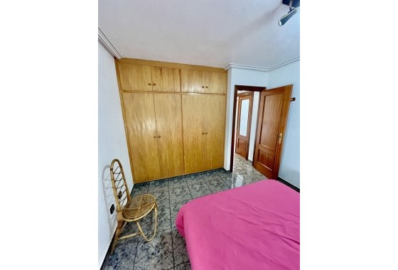 Segunda Mano - Apartamento - Torrevieja - Playa de cura