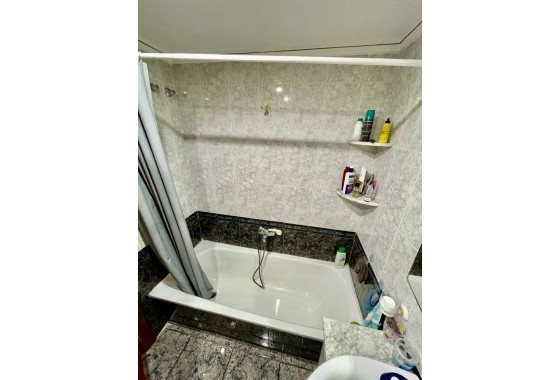 Segunda Mano - Apartamento - Torrevieja - Playa de cura