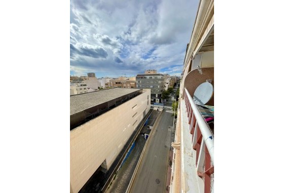 Segunda Mano - Apartamento - Torrevieja - Playa de cura