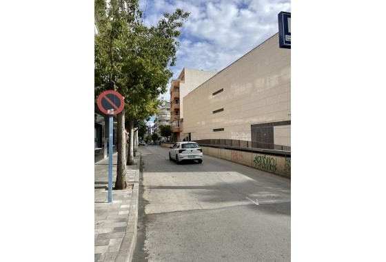 Segunda Mano - Apartamento - Torrevieja - Playa de cura