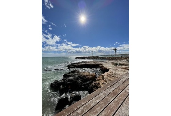 Segunda Mano - Apartamento - Torrevieja - Playa de cura