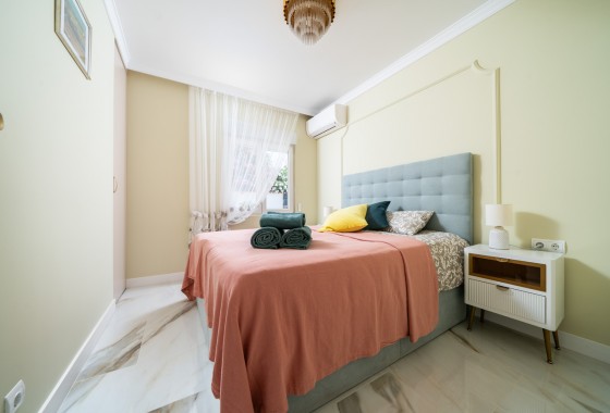 Resale - Detached Villa - Torrevieja - Costa Blanca