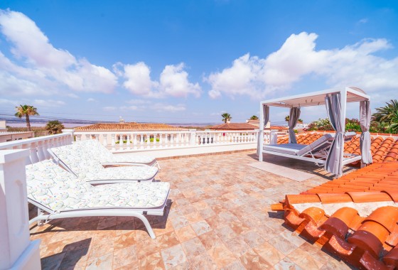 Resale - Detached Villa - Torrevieja - Costa Blanca