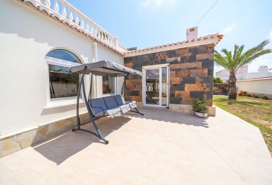 Resale - Detached Villa - Torrevieja - Costa Blanca