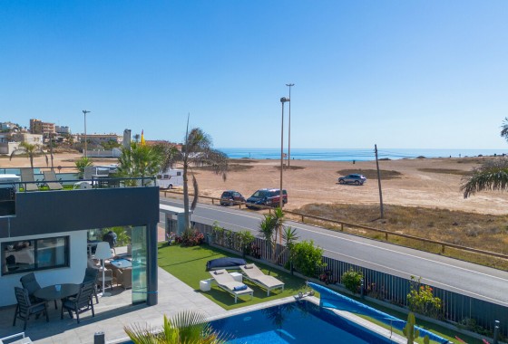 Revente - Villa - Torrevieja - Rosaleda