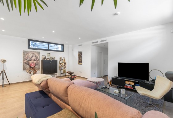 Revente - Villa - Torrevieja - Rosaleda