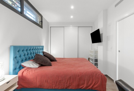 Revente - Villa - Torrevieja - Rosaleda