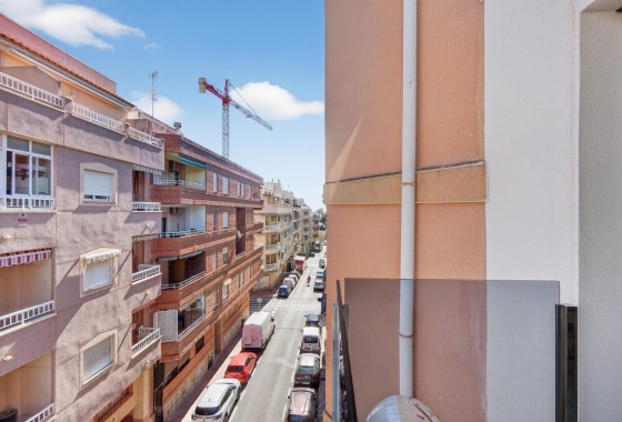 Resale - Apartment - Torrevieja - Playa Los Locos