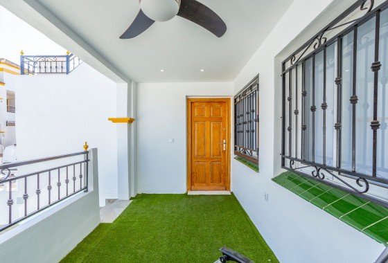 Resale - Apartment - Vistabella Golf