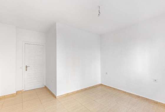 Segunda Mano - Apartamento - Torrevieja - Puerto Deportivo