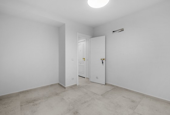 Segunda Mano - Apartamento - Torrevieja - Playa del Acequión