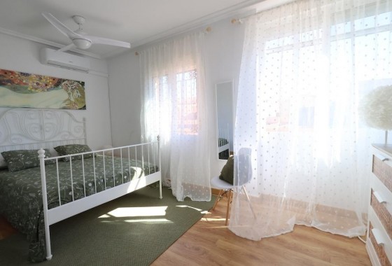 Segunda Mano - Duplex - Orihuela Costa - La Zenia