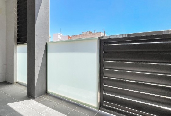 Segunda Mano - Apartamento - Torrevieja - El Acequión - Los Náufragos